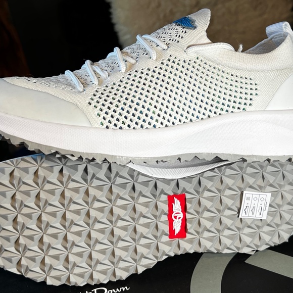 STRAIGHT DOWN GOLF SHOE- woman's - Picture 10 of 13